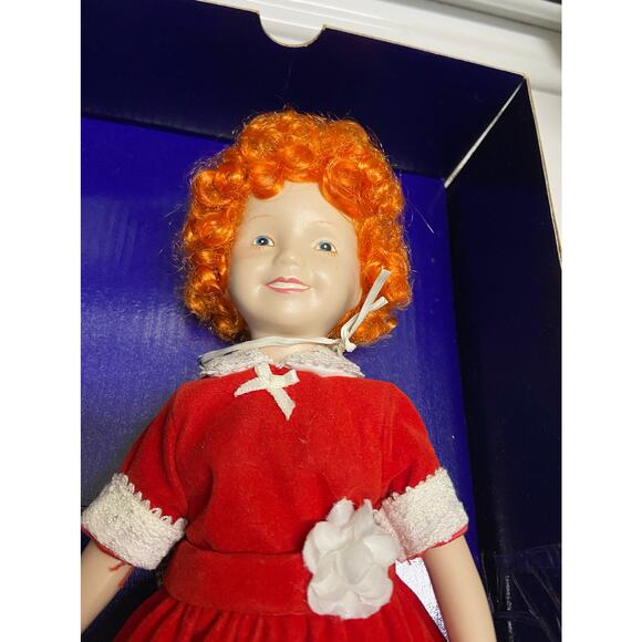 Annie Porcelain Doll of Aileen Quinn‎ Vintage Applause Knickerbocker 1982